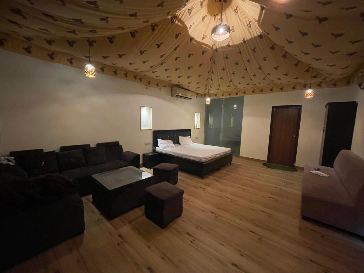 The Rustic Villa, A Stay With Luxuries Amenities And Exotic Nature Jaipur Exterior photo