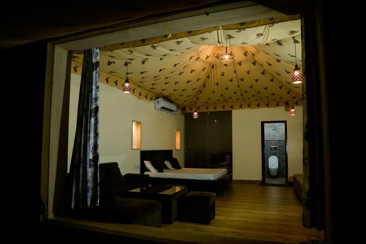 The Rustic Villa, A Stay With Luxuries Amenities And Exotic Nature Jaipur Exterior photo